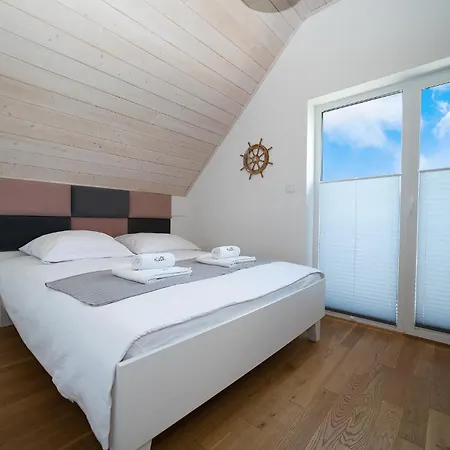 Sun House - Mazur *